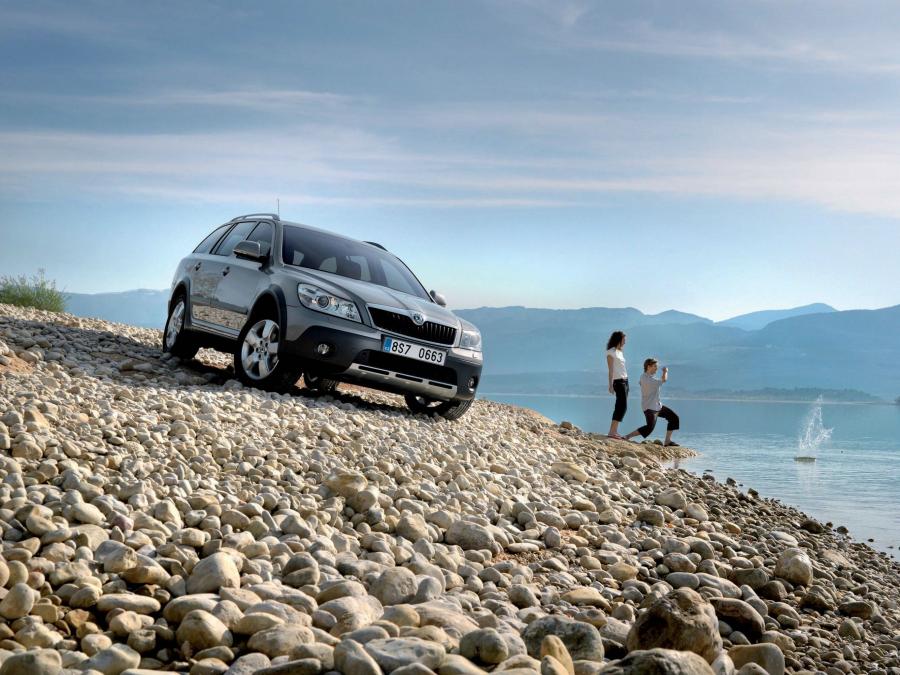  Skoda Octavia Scout 2009 года  (фото 17 из 35)